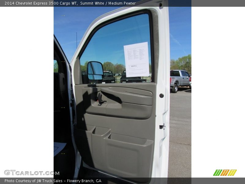 Summit White / Medium Pewter 2014 Chevrolet Express 3500 Cargo WT