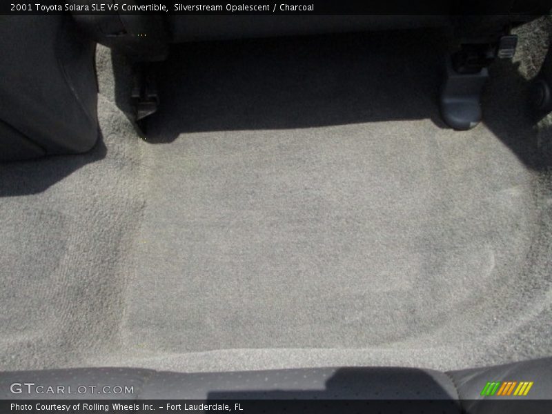 Silverstream Opalescent / Charcoal 2001 Toyota Solara SLE V6 Convertible