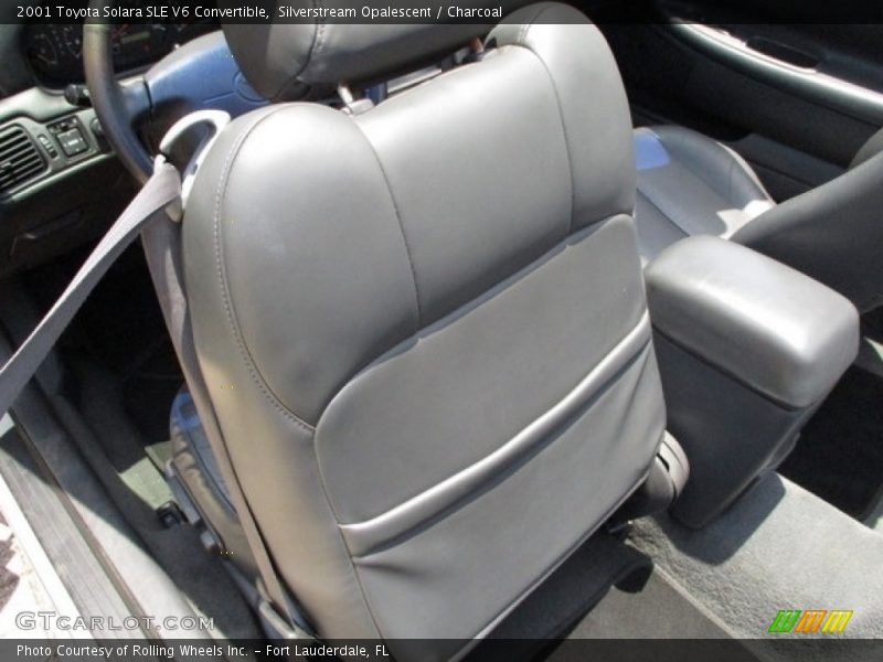 Silverstream Opalescent / Charcoal 2001 Toyota Solara SLE V6 Convertible