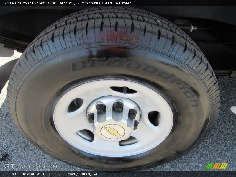  2014 Express 3500 Cargo WT Wheel