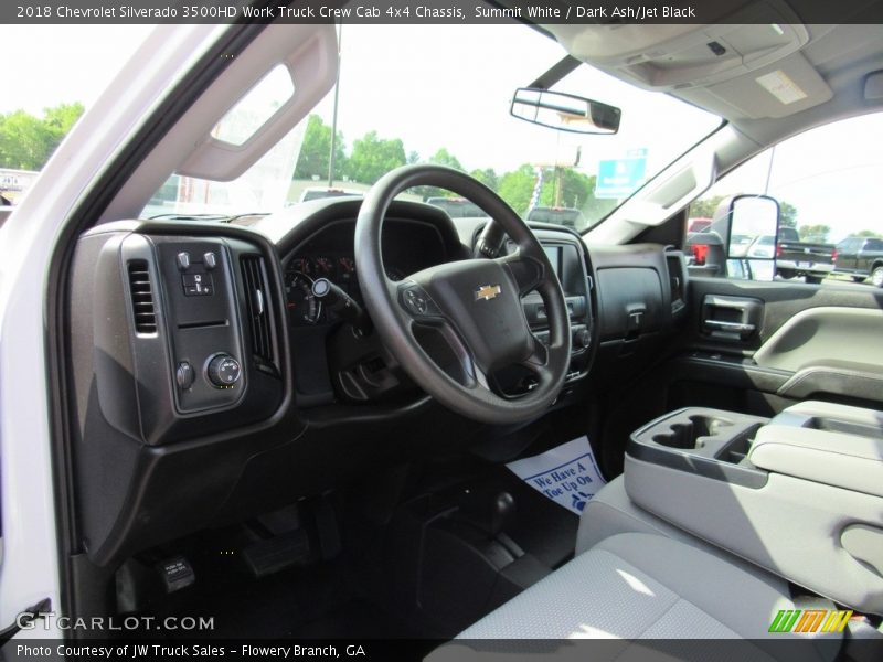 Summit White / Dark Ash/Jet Black 2018 Chevrolet Silverado 3500HD Work Truck Crew Cab 4x4 Chassis