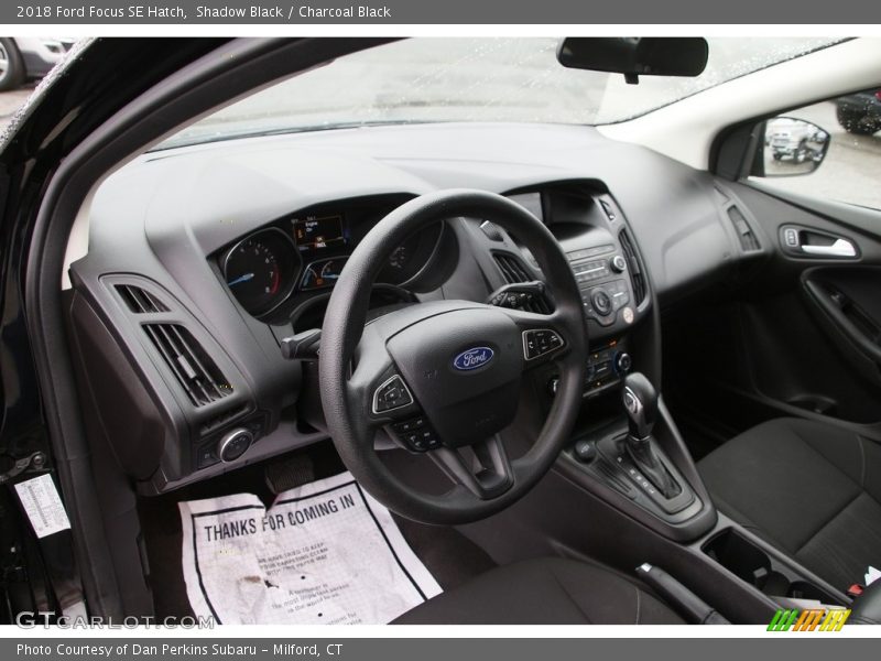 Shadow Black / Charcoal Black 2018 Ford Focus SE Hatch