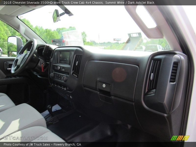 Summit White / Dark Ash/Jet Black 2018 Chevrolet Silverado 3500HD Work Truck Crew Cab 4x4 Chassis