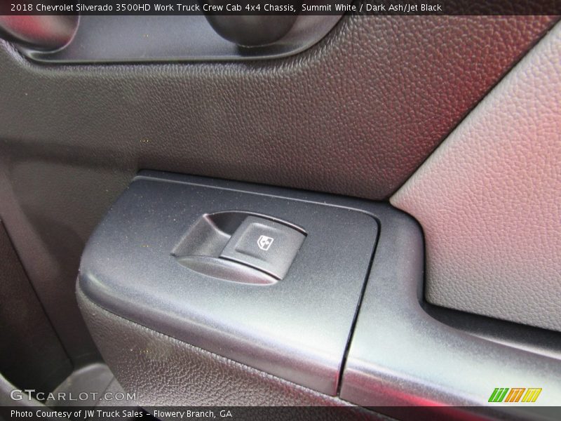 Summit White / Dark Ash/Jet Black 2018 Chevrolet Silverado 3500HD Work Truck Crew Cab 4x4 Chassis
