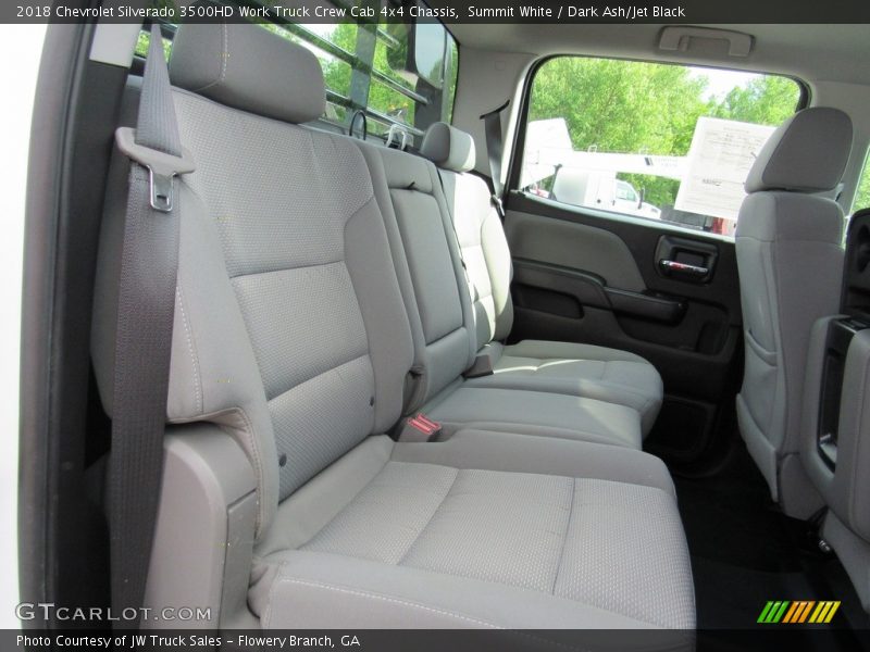 Summit White / Dark Ash/Jet Black 2018 Chevrolet Silverado 3500HD Work Truck Crew Cab 4x4 Chassis
