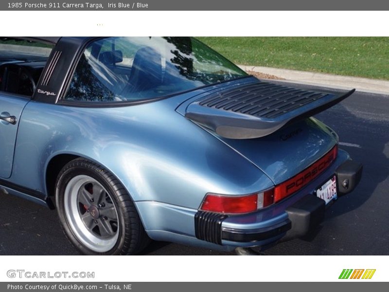 Iris Blue / Blue 1985 Porsche 911 Carrera Targa