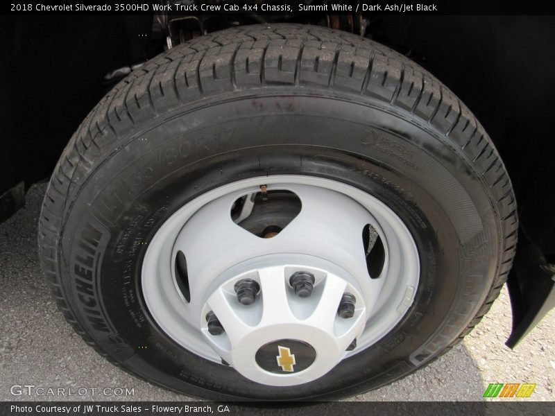 Summit White / Dark Ash/Jet Black 2018 Chevrolet Silverado 3500HD Work Truck Crew Cab 4x4 Chassis
