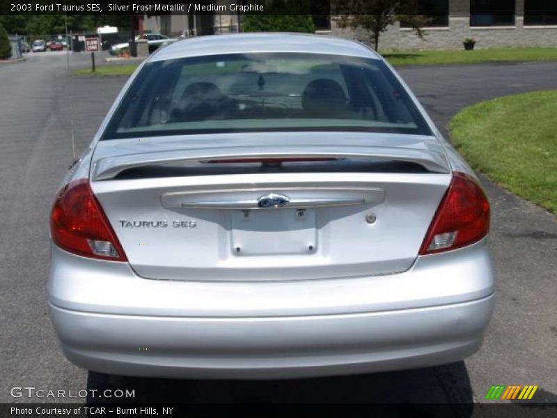 Silver Frost Metallic / Medium Graphite 2003 Ford Taurus SES