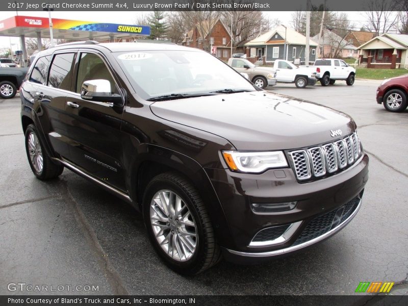 Luxury Brown Pearl / Dark Sienna Brown/Black 2017 Jeep Grand Cherokee Summit 4x4