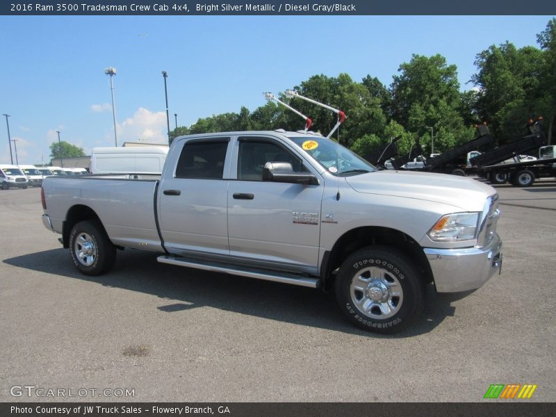  2016 3500 Tradesman Crew Cab 4x4 Bright Silver Metallic