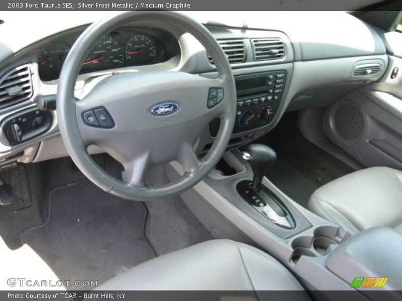 Silver Frost Metallic / Medium Graphite 2003 Ford Taurus SES