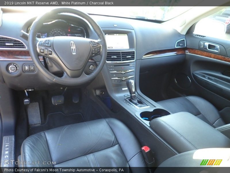 White Platinum / Charcoal Black 2019 Lincoln MKT Reserve AWD