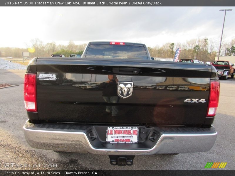 Brilliant Black Crystal Pearl / Diesel Gray/Black 2016 Ram 3500 Tradesman Crew Cab 4x4