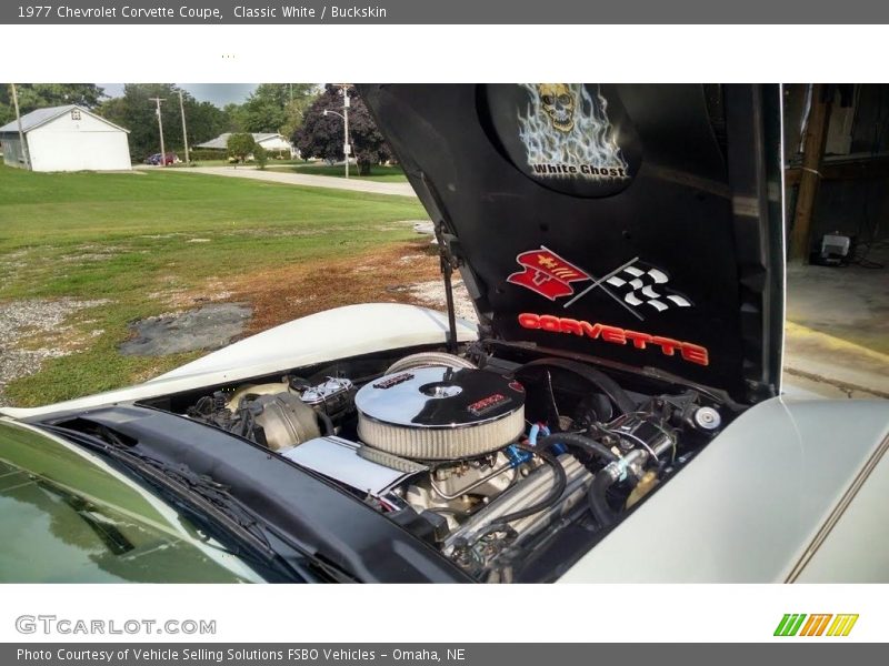 Classic White / Buckskin 1977 Chevrolet Corvette Coupe