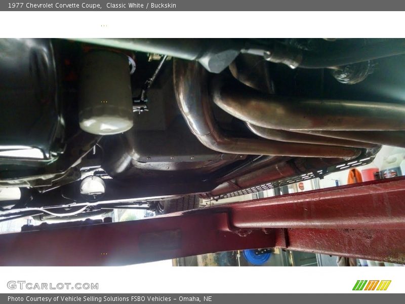 Classic White / Buckskin 1977 Chevrolet Corvette Coupe
