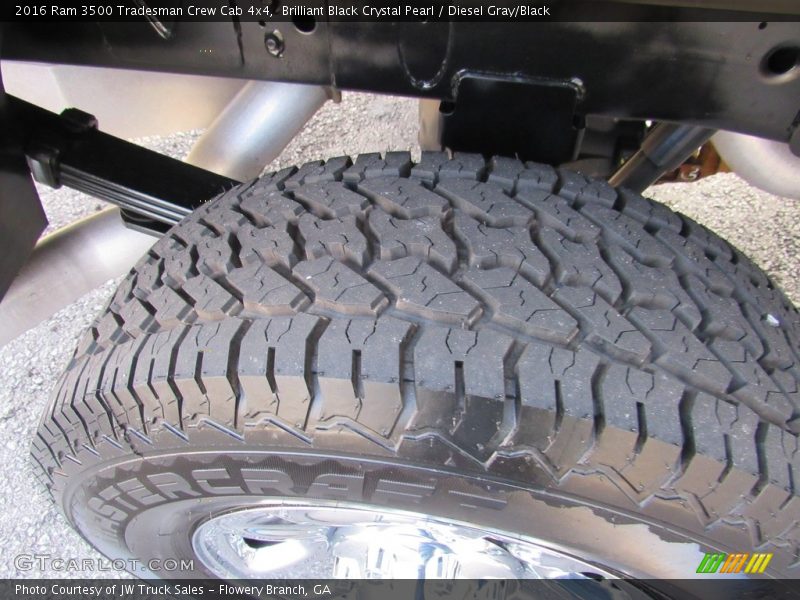Brilliant Black Crystal Pearl / Diesel Gray/Black 2016 Ram 3500 Tradesman Crew Cab 4x4