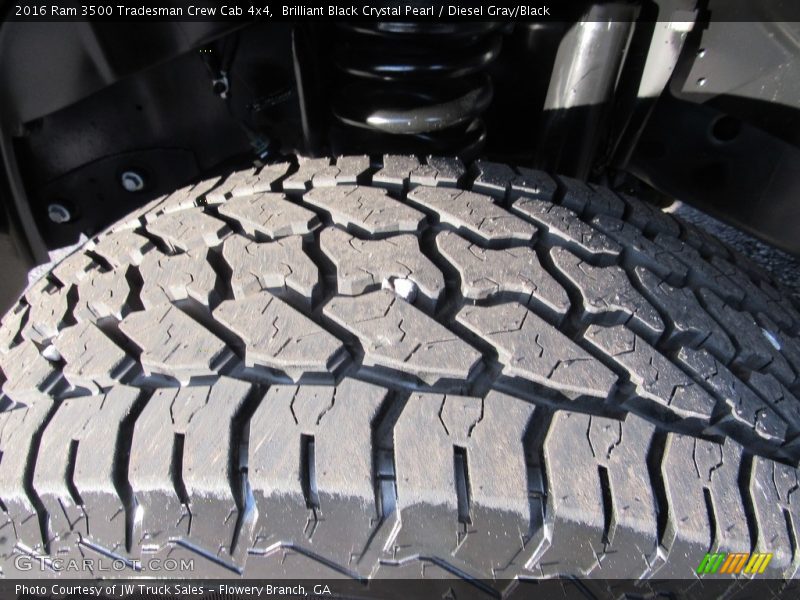 Brilliant Black Crystal Pearl / Diesel Gray/Black 2016 Ram 3500 Tradesman Crew Cab 4x4
