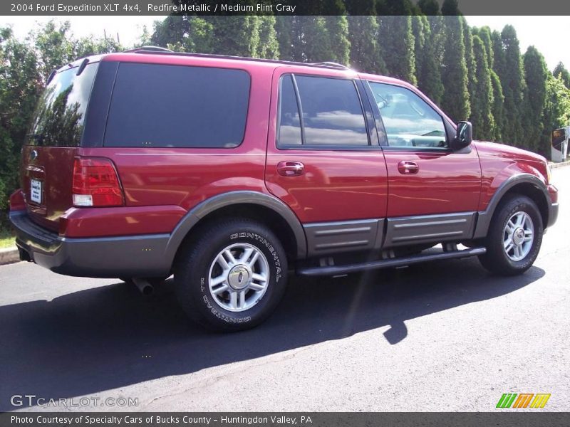 Redfire Metallic / Medium Flint Gray 2004 Ford Expedition XLT 4x4