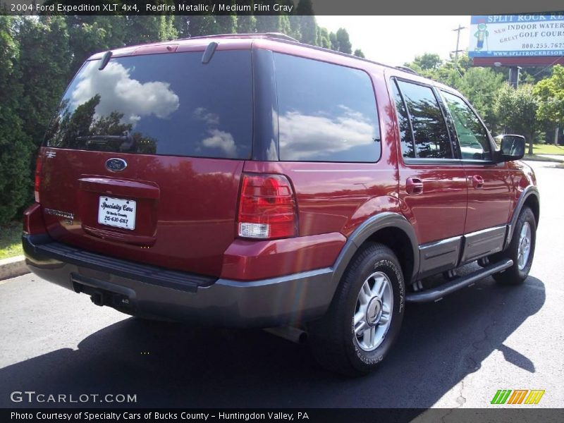Redfire Metallic / Medium Flint Gray 2004 Ford Expedition XLT 4x4