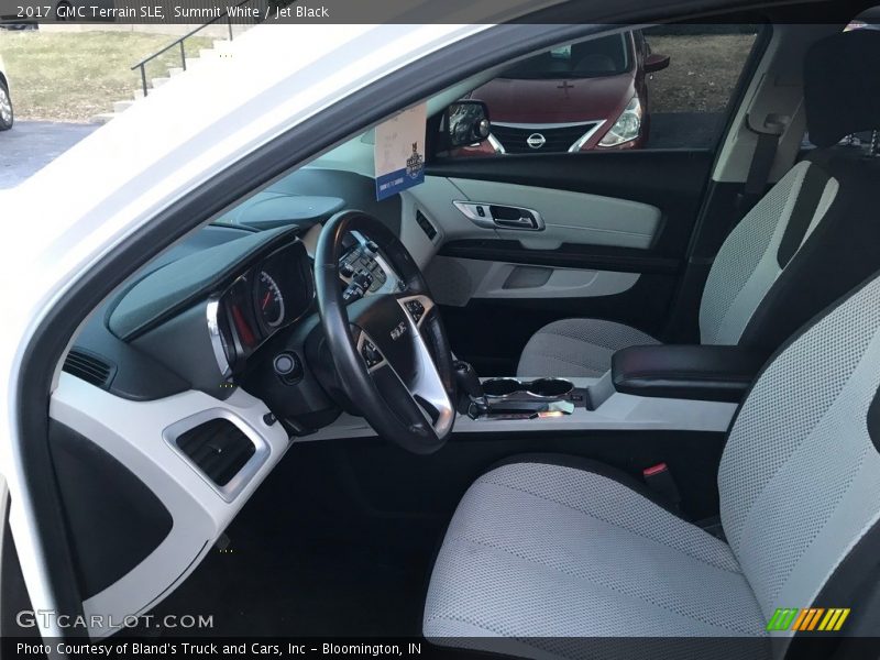 Summit White / Jet Black 2017 GMC Terrain SLE