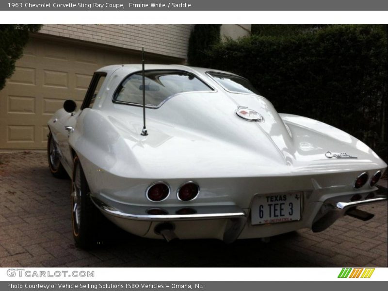 Ermine White / Saddle 1963 Chevrolet Corvette Sting Ray Coupe