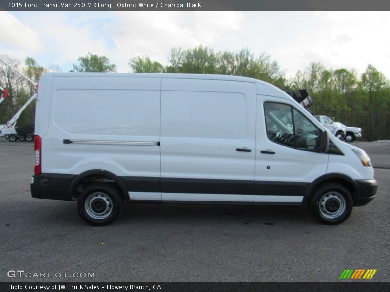  2015 Transit Van 250 MR Long Oxford White