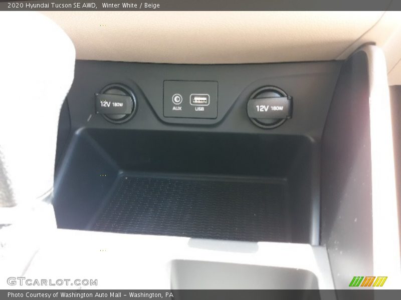 Winter White / Beige 2020 Hyundai Tucson SE AWD