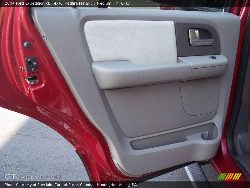 Redfire Metallic / Medium Flint Gray 2004 Ford Expedition XLT 4x4