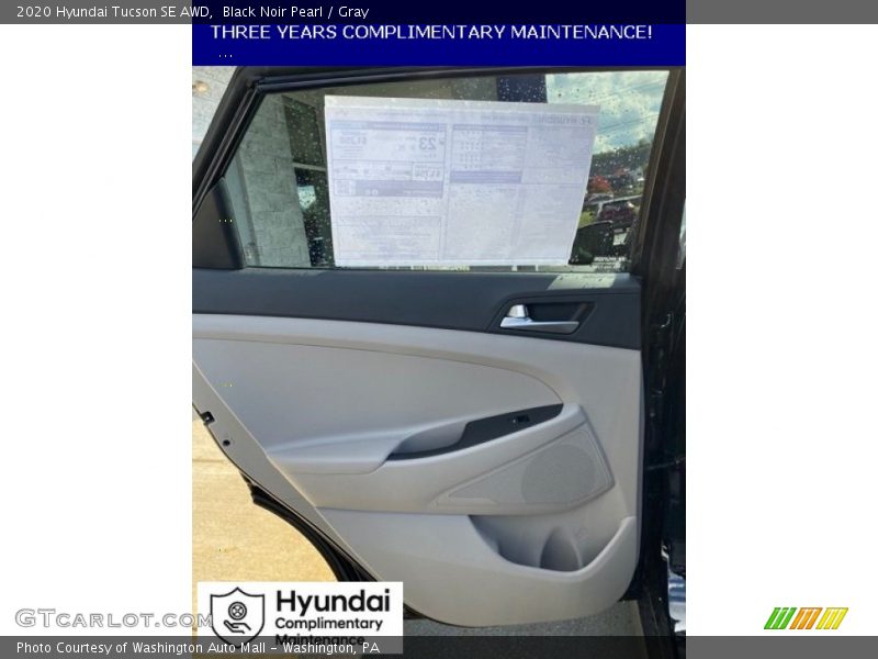Black Noir Pearl / Gray 2020 Hyundai Tucson SE AWD