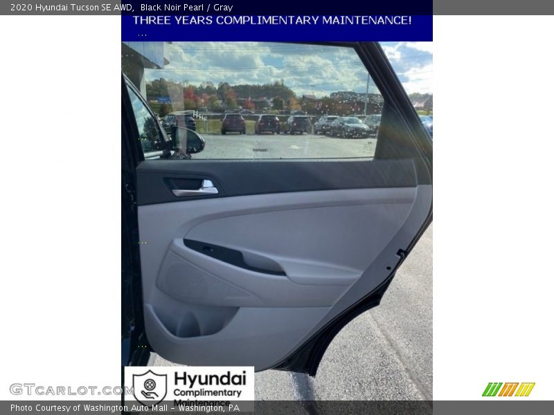 Black Noir Pearl / Gray 2020 Hyundai Tucson SE AWD