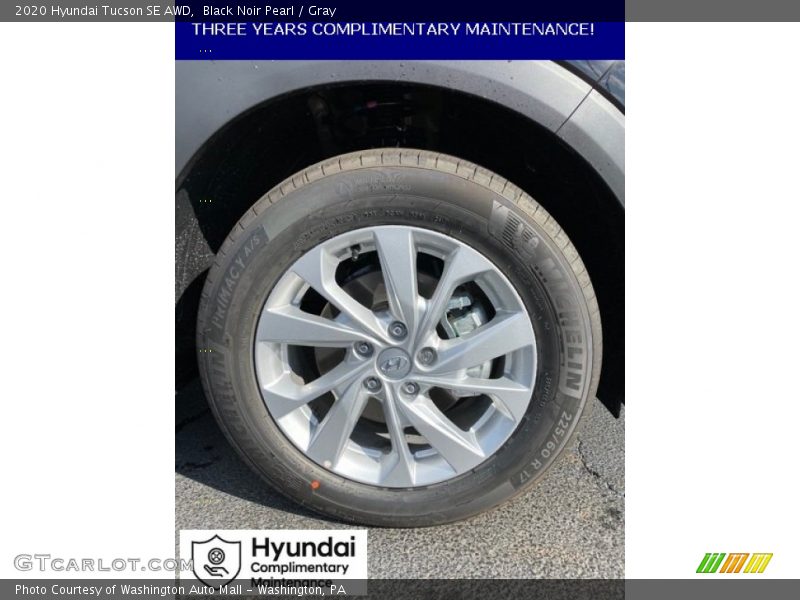 Black Noir Pearl / Gray 2020 Hyundai Tucson SE AWD