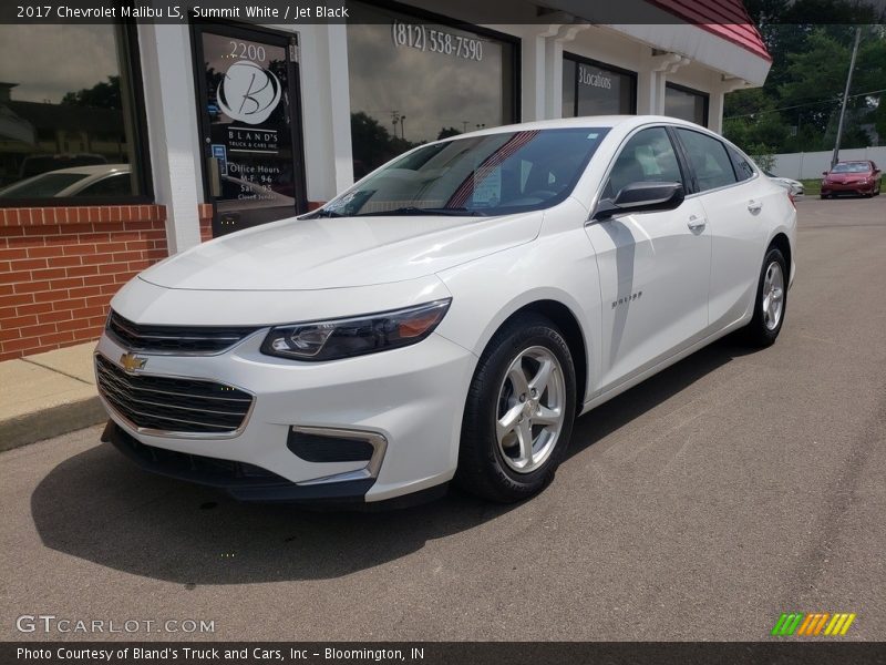 Summit White / Jet Black 2017 Chevrolet Malibu LS