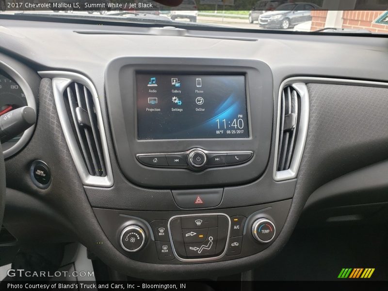 Summit White / Jet Black 2017 Chevrolet Malibu LS