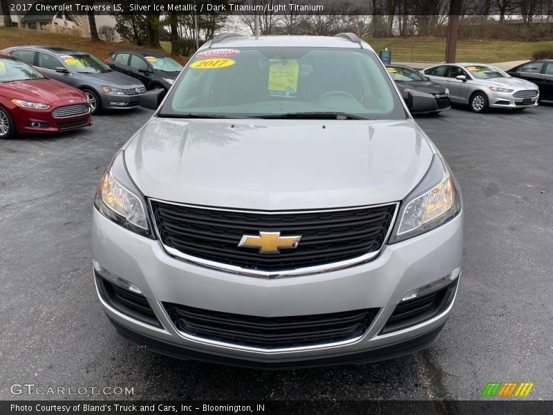 Silver Ice Metallic / Dark Titanium/Light Titanium 2017 Chevrolet Traverse LS