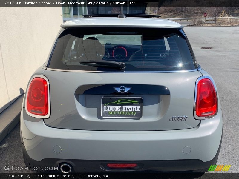 Moonwalk Grey Metallic / Carbon Black 2017 Mini Hardtop Cooper 2 Door