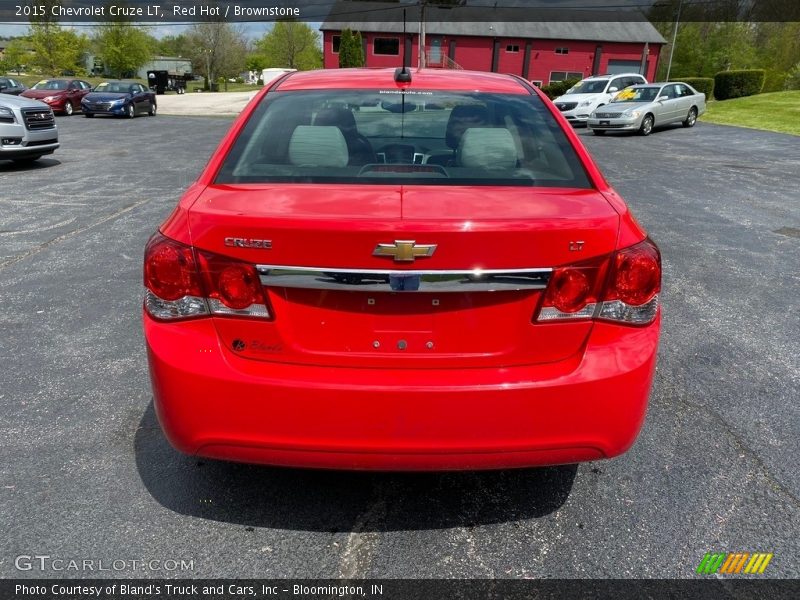 Red Hot / Brownstone 2015 Chevrolet Cruze LT