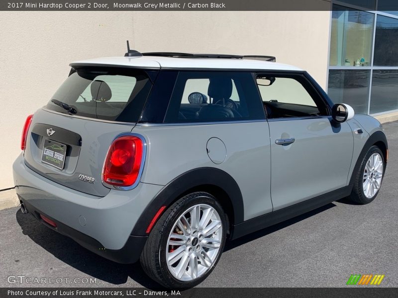 Moonwalk Grey Metallic / Carbon Black 2017 Mini Hardtop Cooper 2 Door
