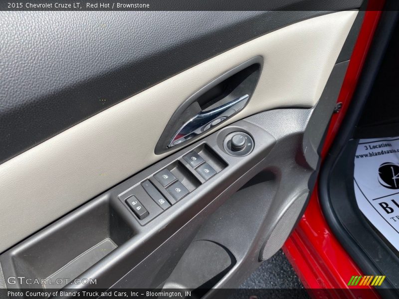 Red Hot / Brownstone 2015 Chevrolet Cruze LT