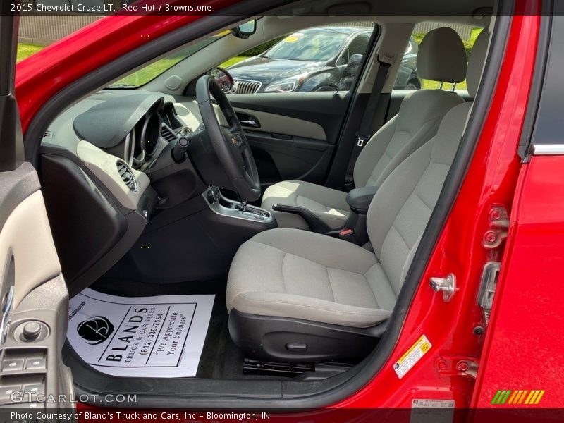 Red Hot / Brownstone 2015 Chevrolet Cruze LT
