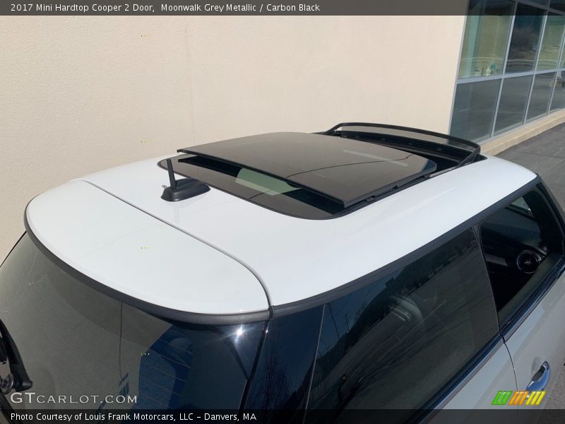 Moonwalk Grey Metallic / Carbon Black 2017 Mini Hardtop Cooper 2 Door