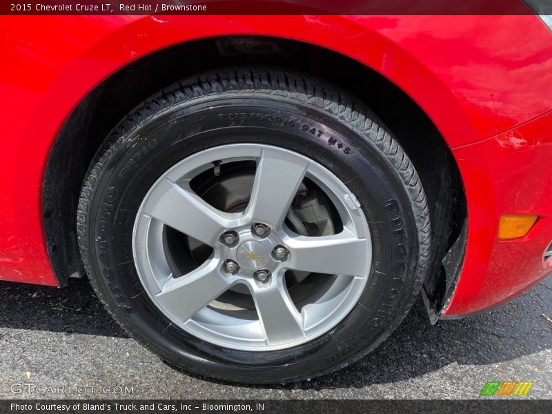 Red Hot / Brownstone 2015 Chevrolet Cruze LT
