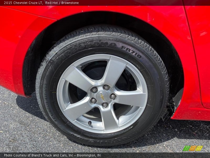 Red Hot / Brownstone 2015 Chevrolet Cruze LT