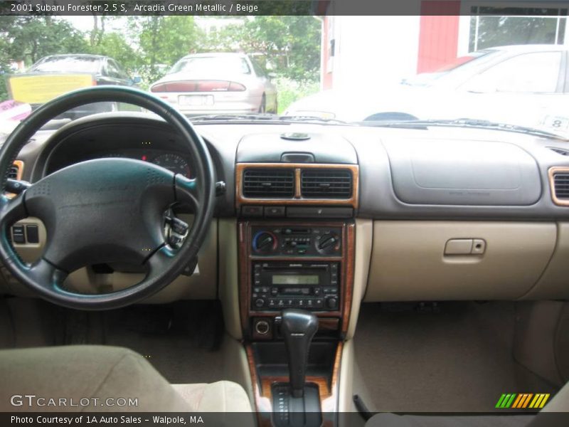 Arcadia Green Metallic / Beige 2001 Subaru Forester 2.5 S