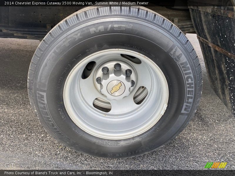 Summit White / Medium Pewter 2014 Chevrolet Express Cutaway 3500 Moving Van