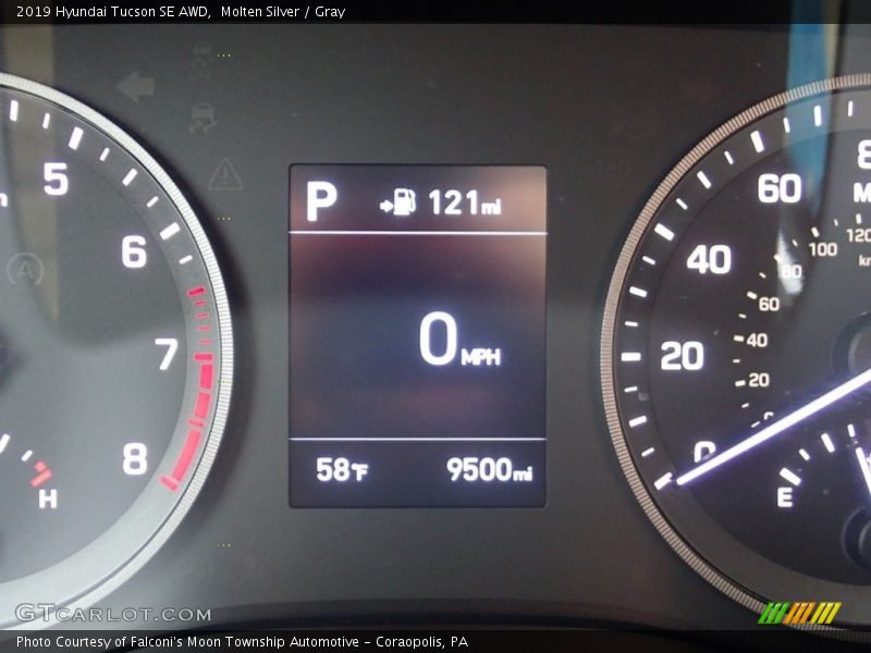 Molten Silver / Gray 2019 Hyundai Tucson SE AWD
