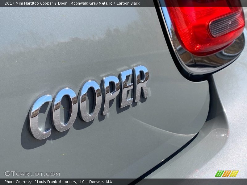 Moonwalk Grey Metallic / Carbon Black 2017 Mini Hardtop Cooper 2 Door