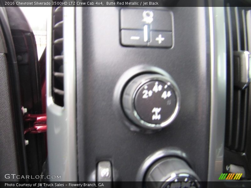 Butte Red Metallic / Jet Black 2016 Chevrolet Silverado 3500HD LTZ Crew Cab 4x4