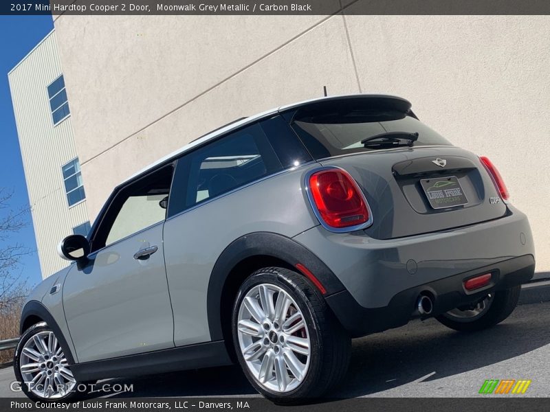 Moonwalk Grey Metallic / Carbon Black 2017 Mini Hardtop Cooper 2 Door