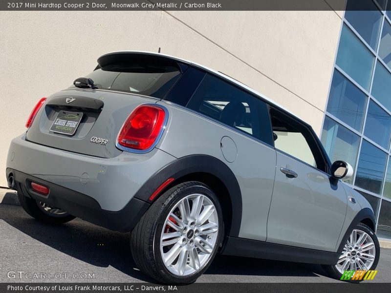 Moonwalk Grey Metallic / Carbon Black 2017 Mini Hardtop Cooper 2 Door