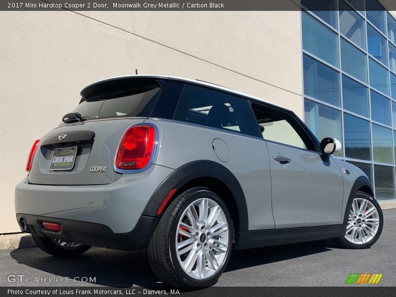 Moonwalk Grey Metallic / Carbon Black 2017 Mini Hardtop Cooper 2 Door